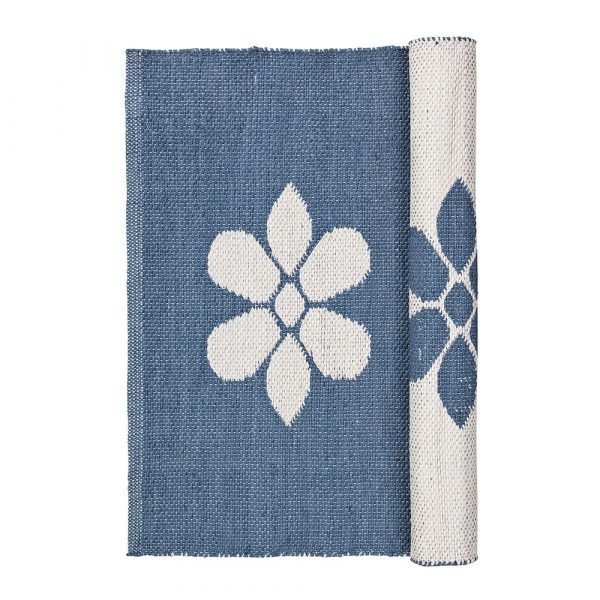 Broste Copenhagen Flower Matto Flintstone Blue / Norsunluu 70x140 Cm