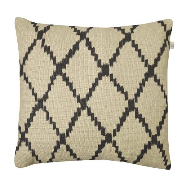 Chhatwal & Jonsson Ikat Kerela Tyynynpäällinen Beige / Musta 50x50 Cm