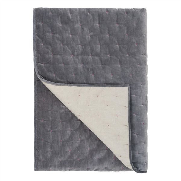 Designers Guild Sevanti Graphite Quilt 240x260 Cm