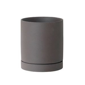 Ferm Living Sekki Kukkaruukku M Charcoal