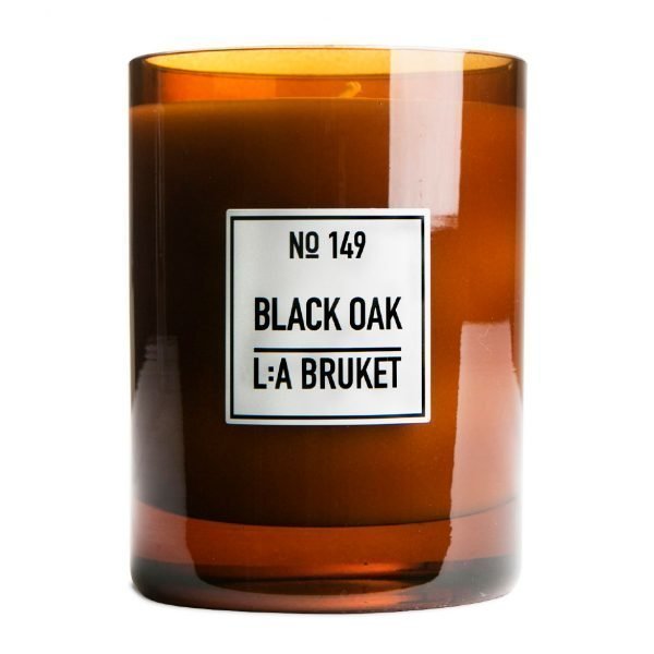 Lilla Bruket Tuoksukynttilä 260g Black Oak