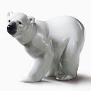 Lladro Attentive Polar Bear