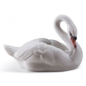 Lladro Elegant Swan