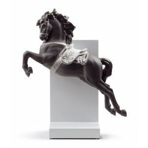 Lladro Horse On Pirouette Re Deco