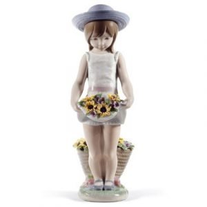 Lladro Skirt Full Of Flowers 60th Anniversary