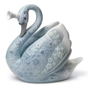 Lladro The Swan Princess