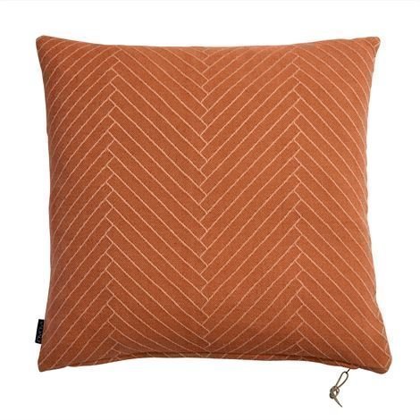 Oyoy Fluffy Herringbone Tyyny 50x50 cm Caramel Oranssi