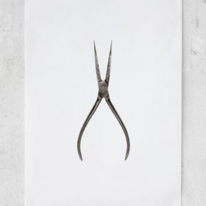 Rebel Walls Curious Pliers Juliste 50x70 Cm