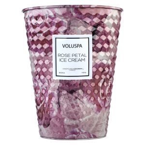 Voluspa Roses Tuoksukynttilä Rose Petal Ice Cream 100 H